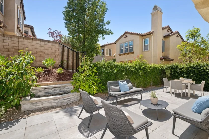 10 Newton Court photo 22