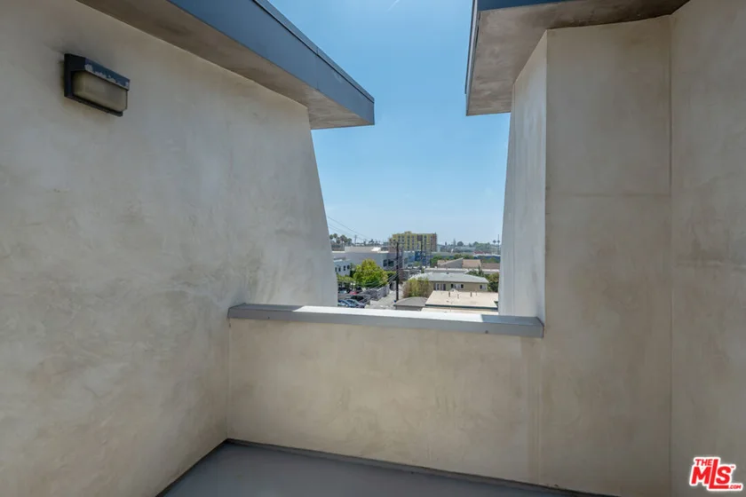 1912 Broadway #307 photo 24