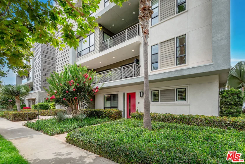 12775 Bluff Creek Drive #1 photo 2