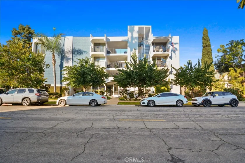 2101 E 2nd Street #305 photo 15
