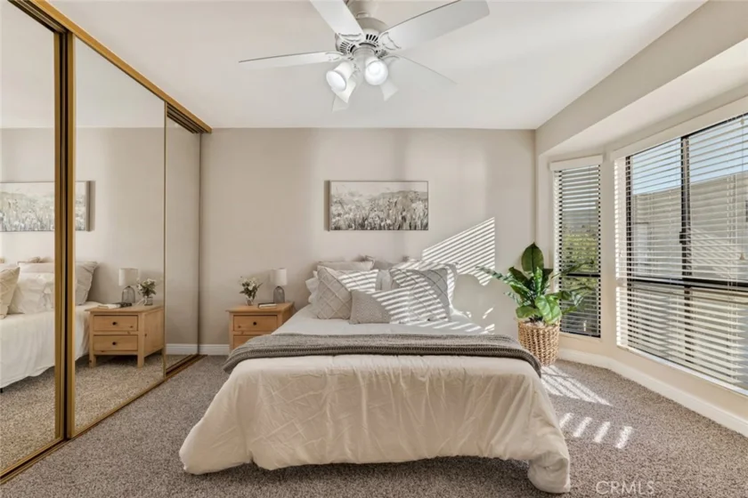 1008 W Riverside Drive #34 photo 16