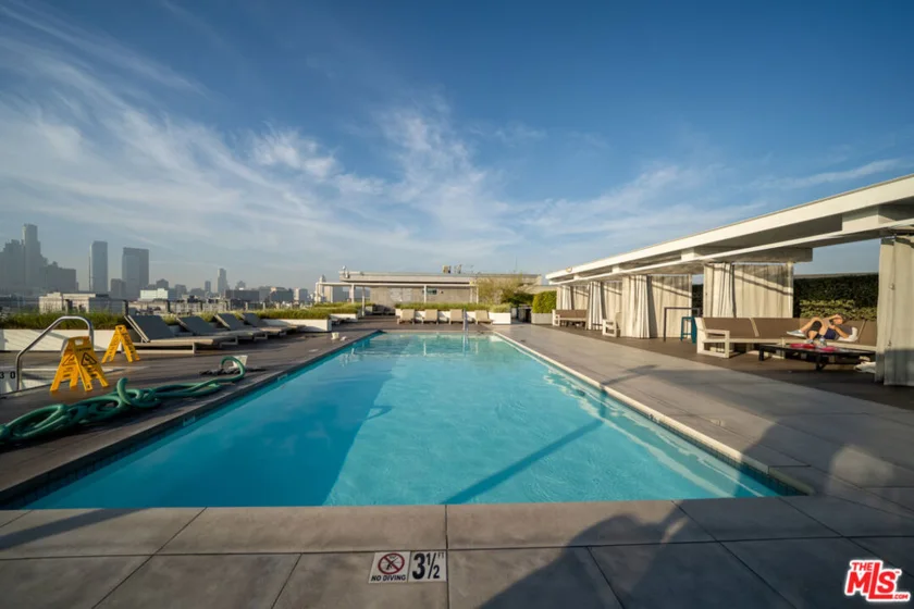 530 S Hewitt Street #147 photo 15