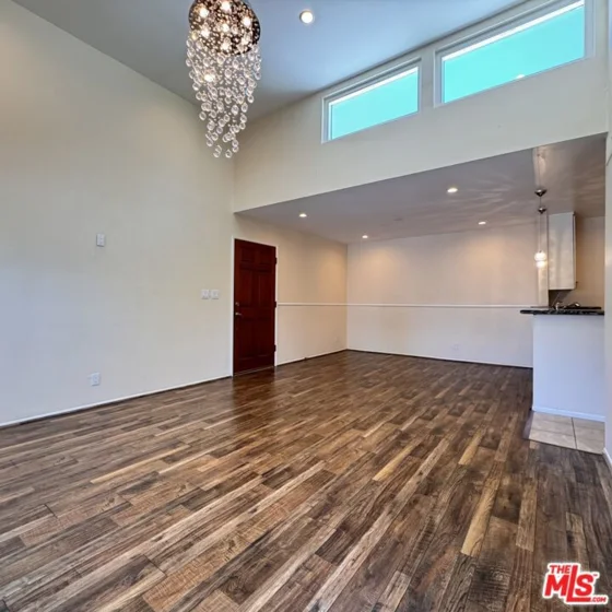 18645 Hatteras Street #263 photo 10