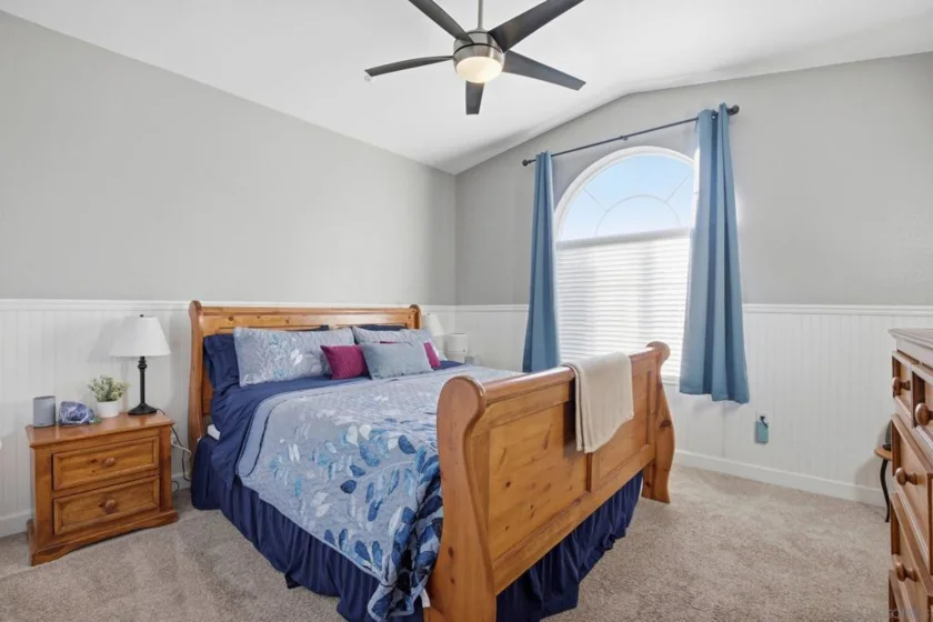 293 Reef Point Way Unit 5 photo 12
