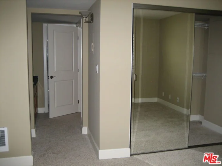 10982 Roebling Avenue #511 photo 5