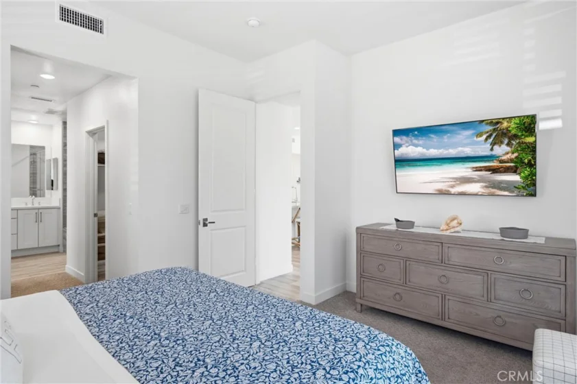 1313 Doheny photo 15