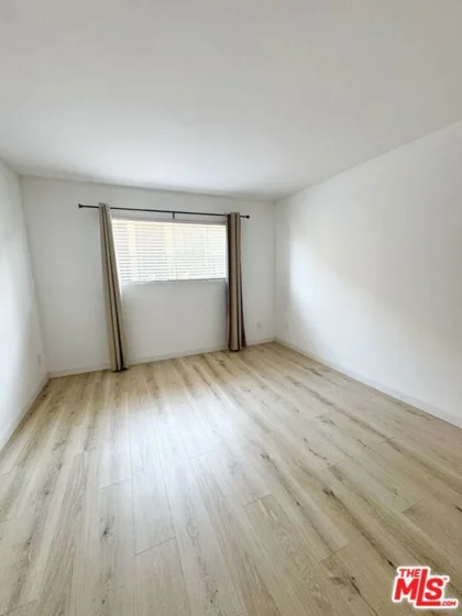 1351 N Orange Drive #117 photo 3