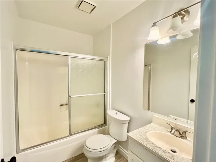 542 W Dunton #29 photo 17