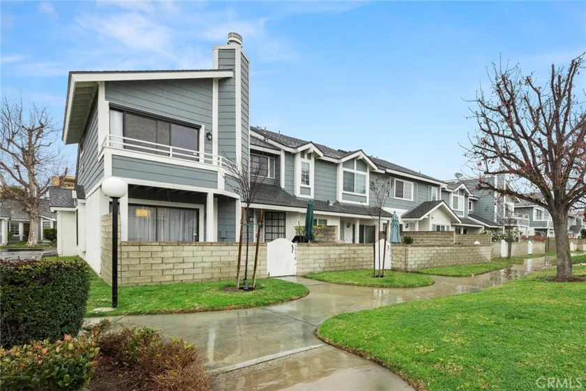 195 N Magnolia Avenue #F photo 1