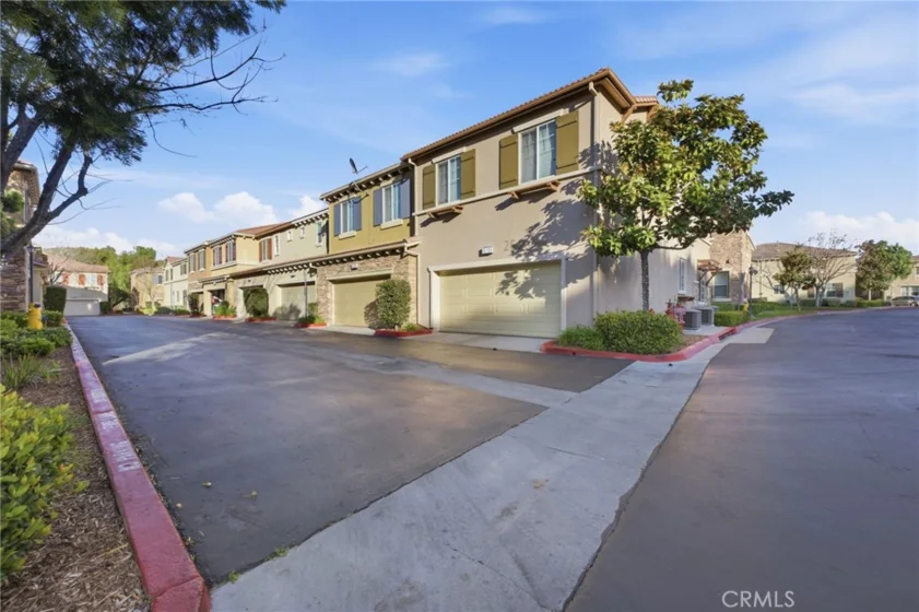 30505 Canyon Hills #2504 photo 3