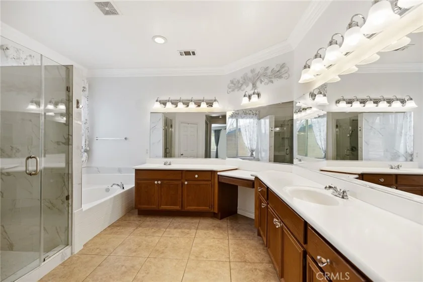 46101 Sharon photo 38