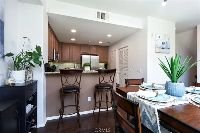 44942 Bellflower photo 5