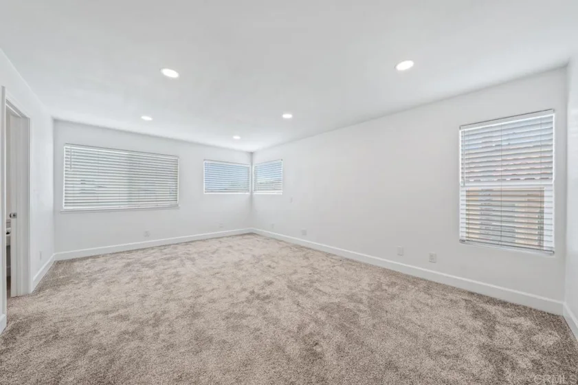 919 Agate Street #3 photo 27