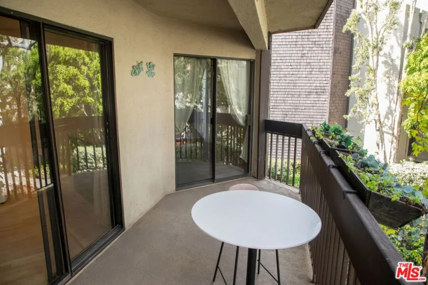 950 N Kings Road #245 photo 5