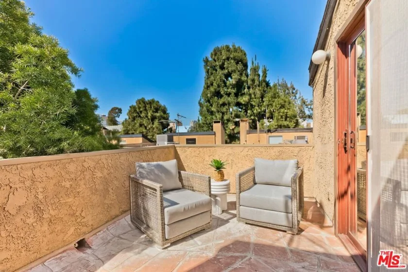 1427 S Bentley Avenue #C photo 20