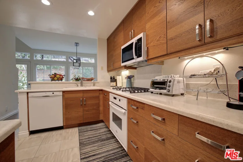 12630 Springbrook Drive #E photo 9