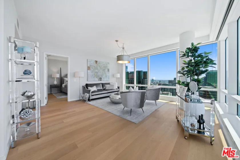 877 Francisco Street #2309 photo 2