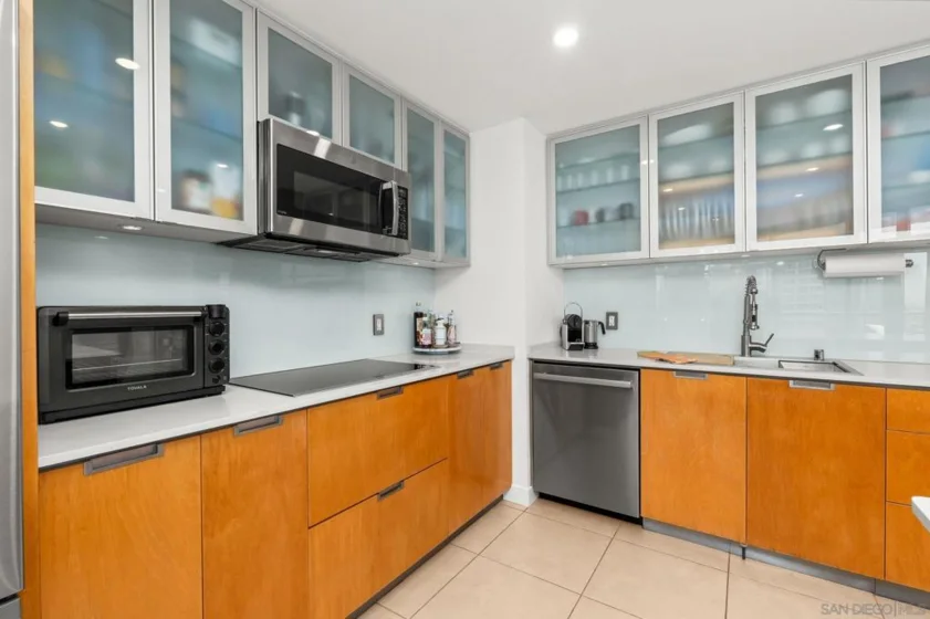 1441 9th Avenue #1602 photo 7