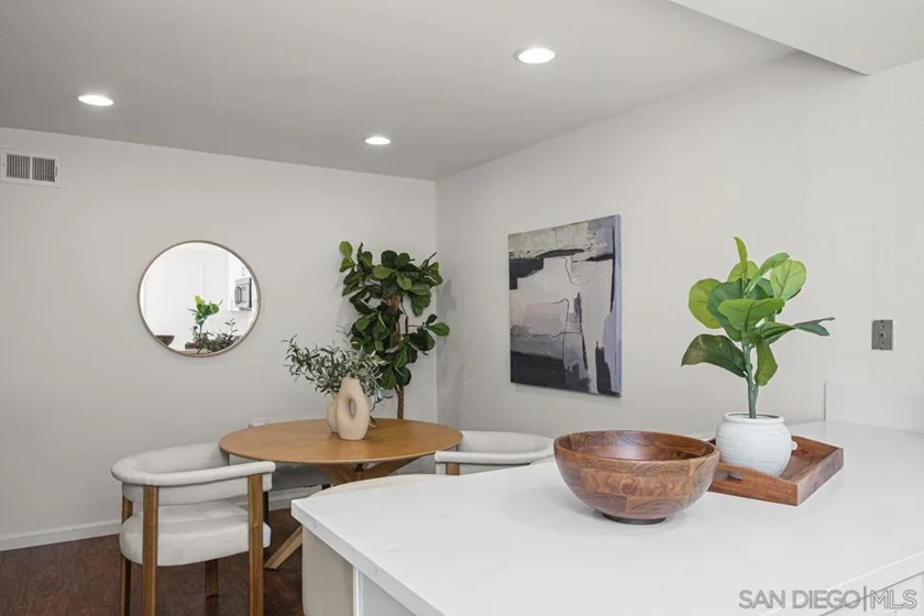 9903 Aviary Drive photo 11