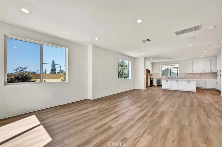 5804 Linden Avenue #1 photo 12