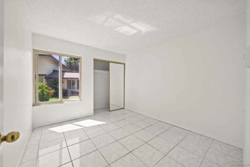 1725 Regency Way #C photo 12