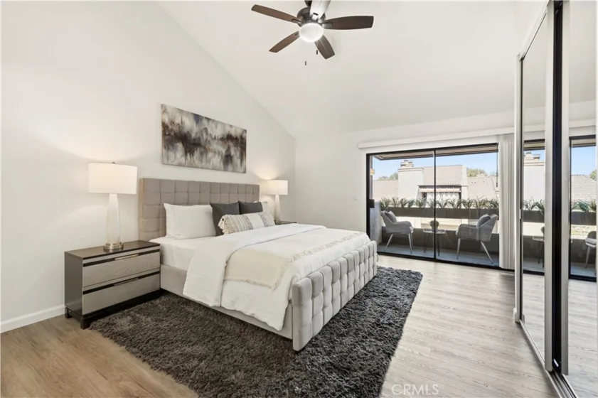 5800 Owensmouth Avenue #14 photo 10