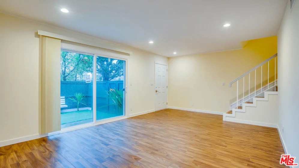 8236 Haseltine photo 1