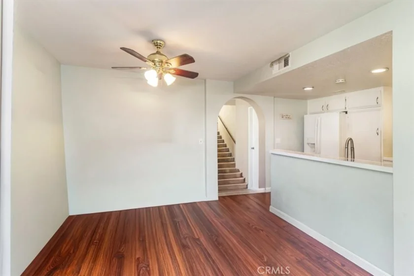 1731 E 68th #5 photo 17