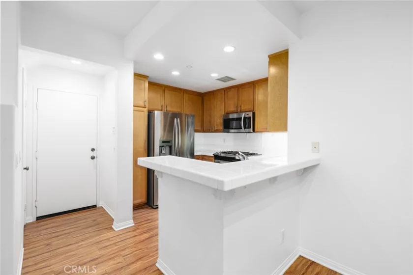 127 Jadestone photo 14