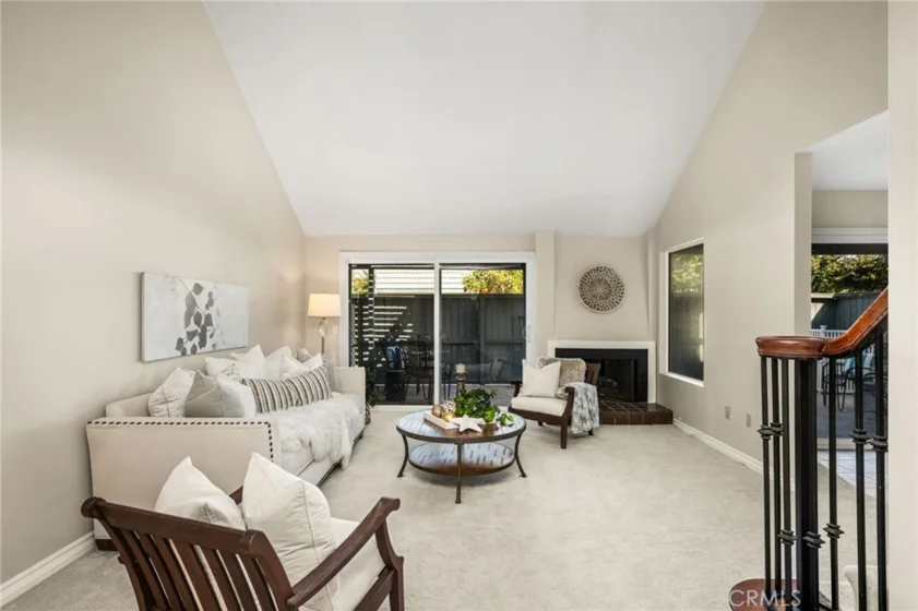 12632 Romaine Way photo 3