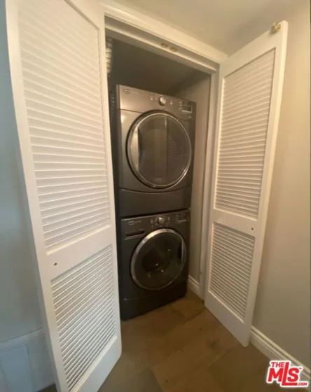 1940 N Highland Avenue #44 photo 6