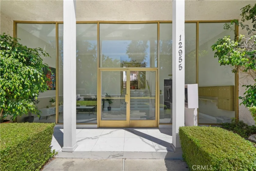 12955 Riverside Drive #301 photo 1