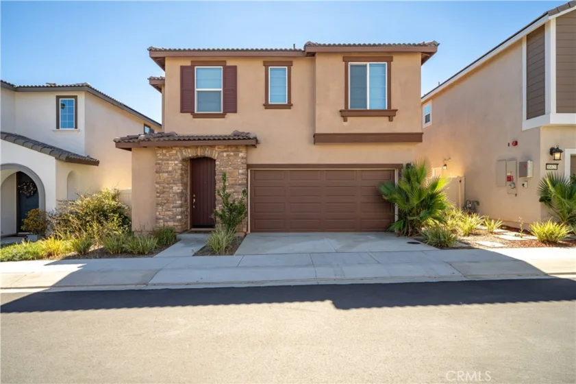 36612 Desert Tortoise Road photo 2