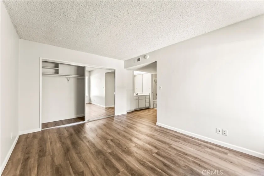 985 S Idaho Street #40 photo 17