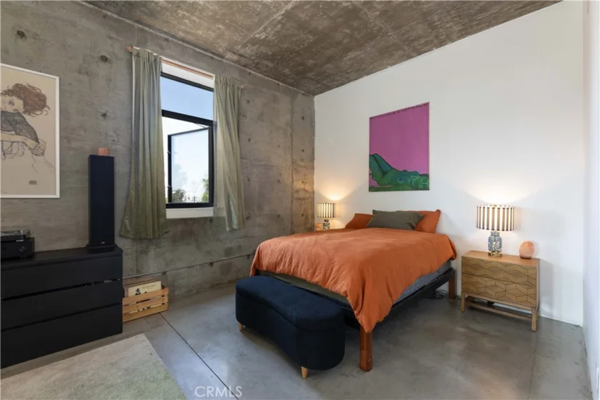 835 Locust Avenue #419 photo 33