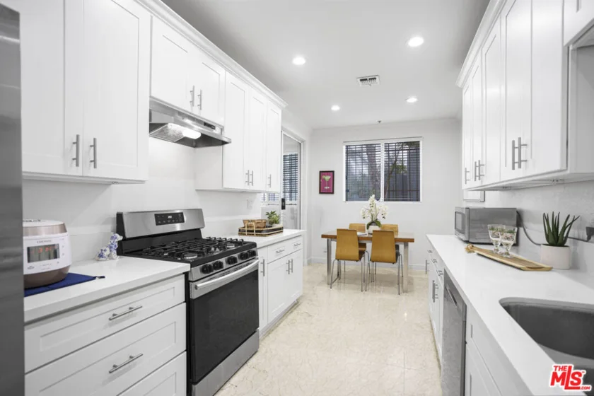 333 Westminster Avenue #104 photo 11
