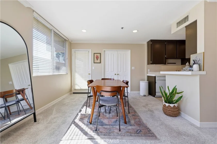 4501 Cedros Avenue #330 photo 5