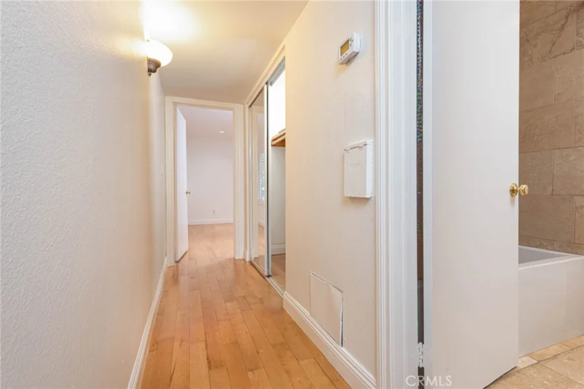 4536 Colbath Avenue #102 photo 14