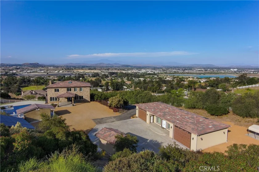 26045 Lucille Circle photo 12