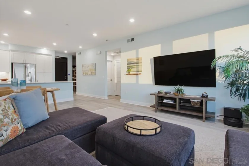 1021 S Cleveland Street #313 photo 11