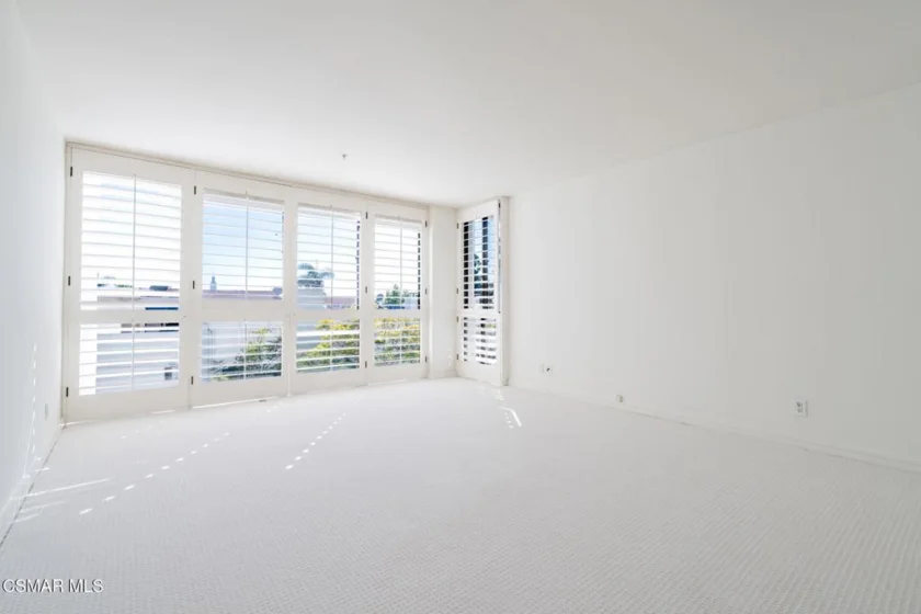 10660 Wilshire Boulevard #410 photo 42
