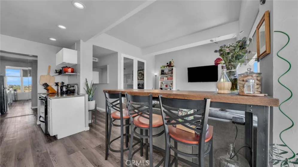 100 Atlantic Avenue #906 photo 1