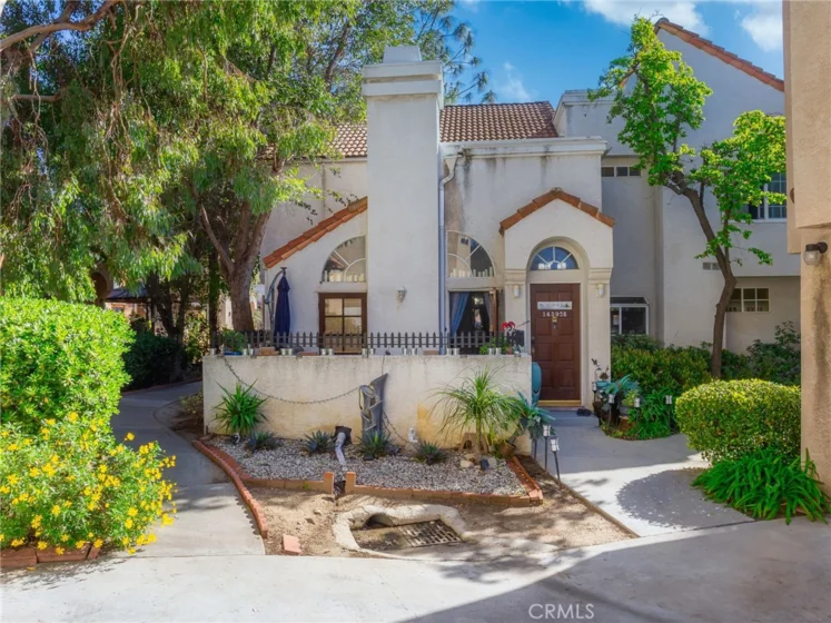 14395 Nordhoff Street #B photo 1