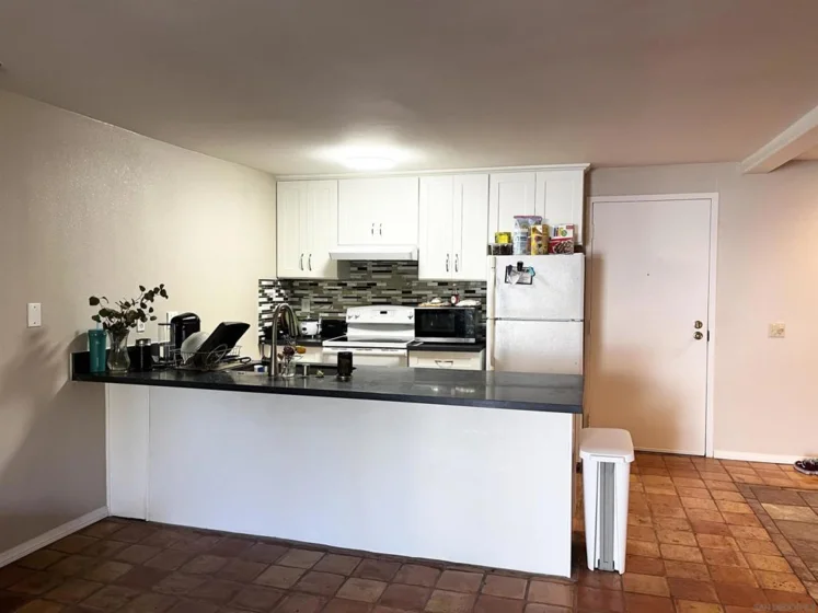 8332 Regents Road #1F photo 24