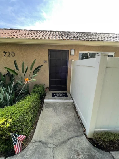 720 W Lambert Road #20 photo 1