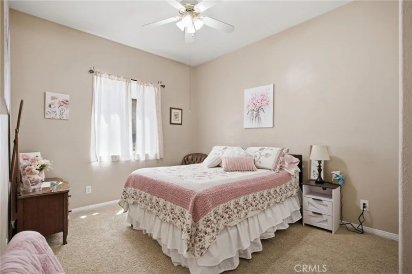 35777 Abelia Street photo 25