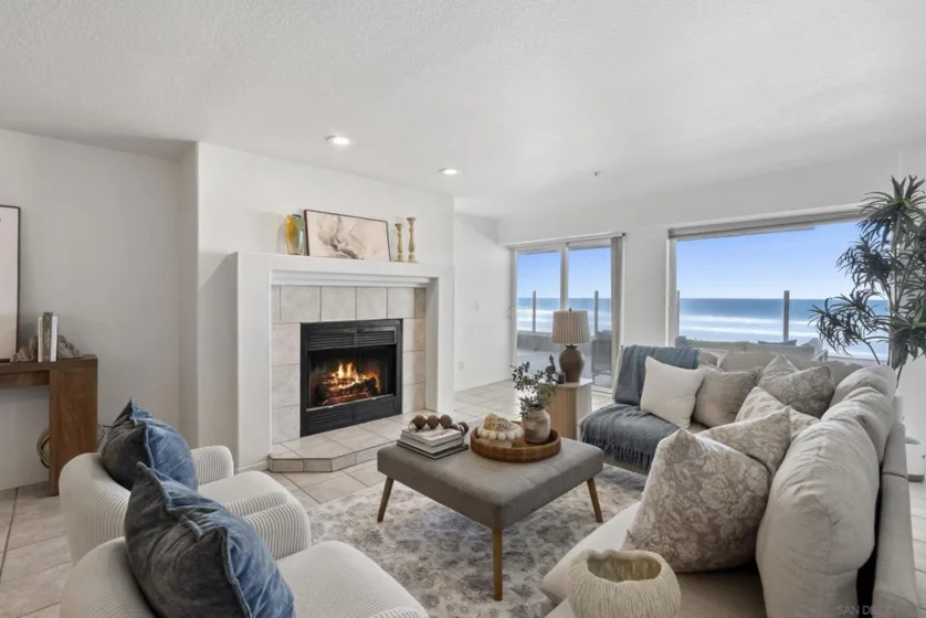 1362 Seacoast Drive #B photo 1
