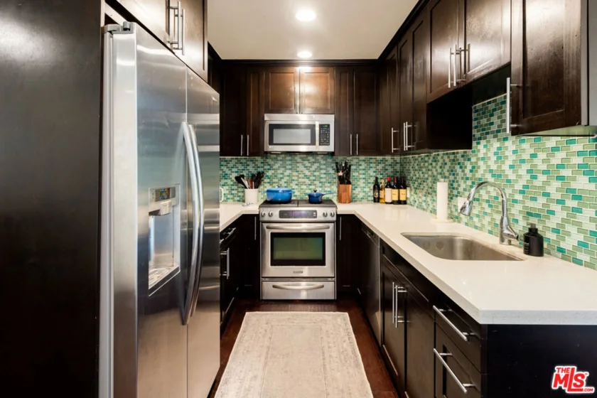 933 17th Street #9 photo 5