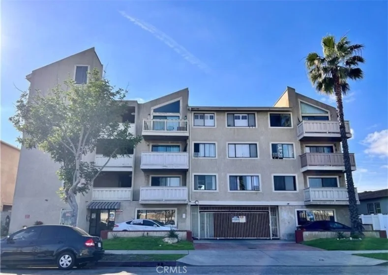1723 Cedar Avenue #214 photo 1
