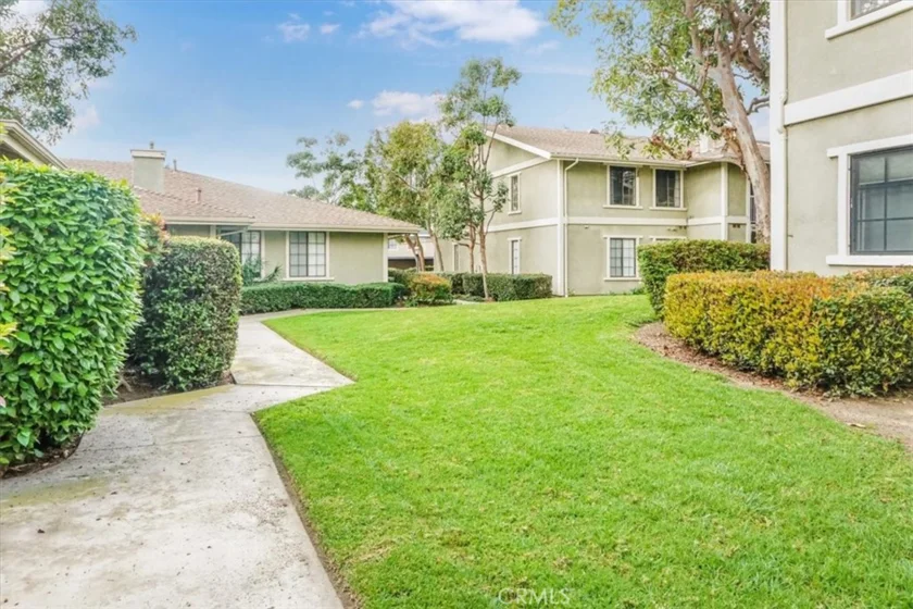 1131 Packers Circle #74 photo 1